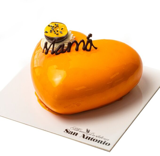 Tarta corazón Tropical especial día de la madre