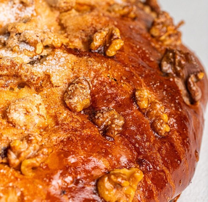 Torta de pasas y nueces