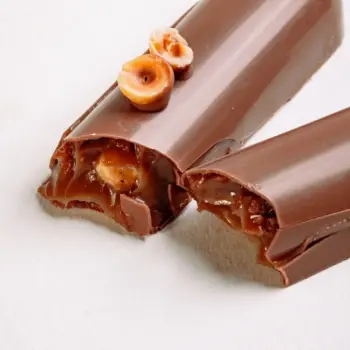 Turrón edición limitada lingote de chocolate con leche y avellana